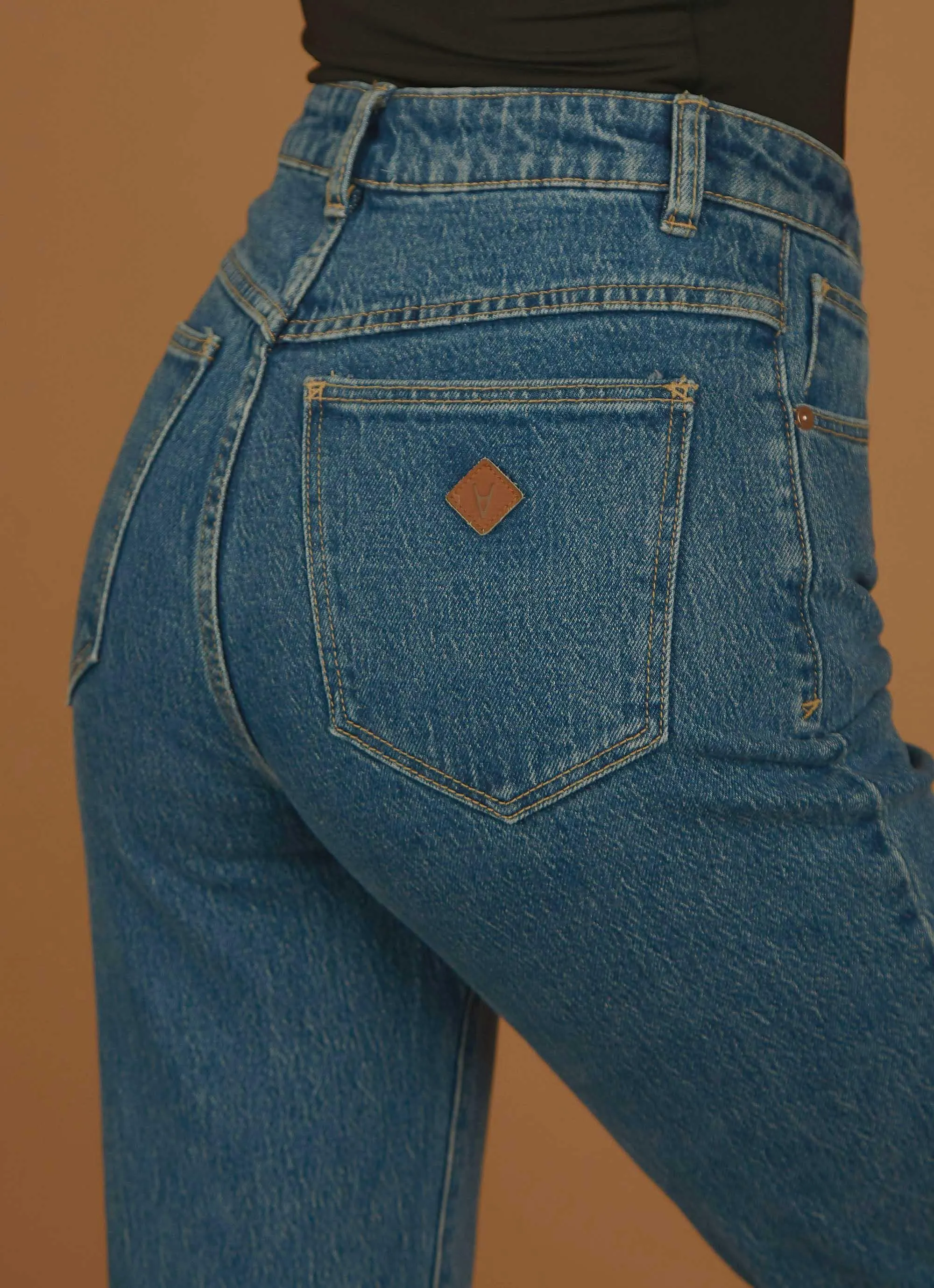 A 94 High Slim Jean - Chantell Organic