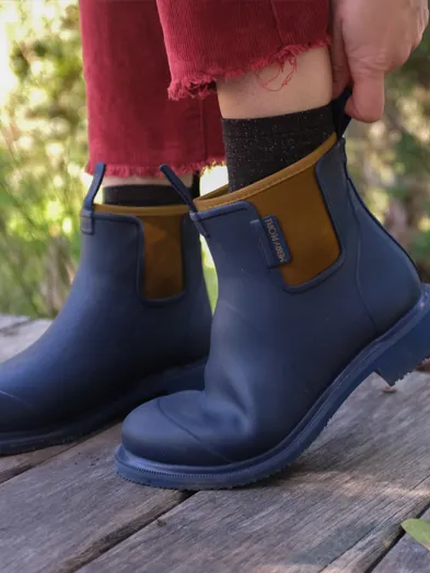 Bobbi Gumboot | Oxford Blue/Tan (Enhanced Traction)