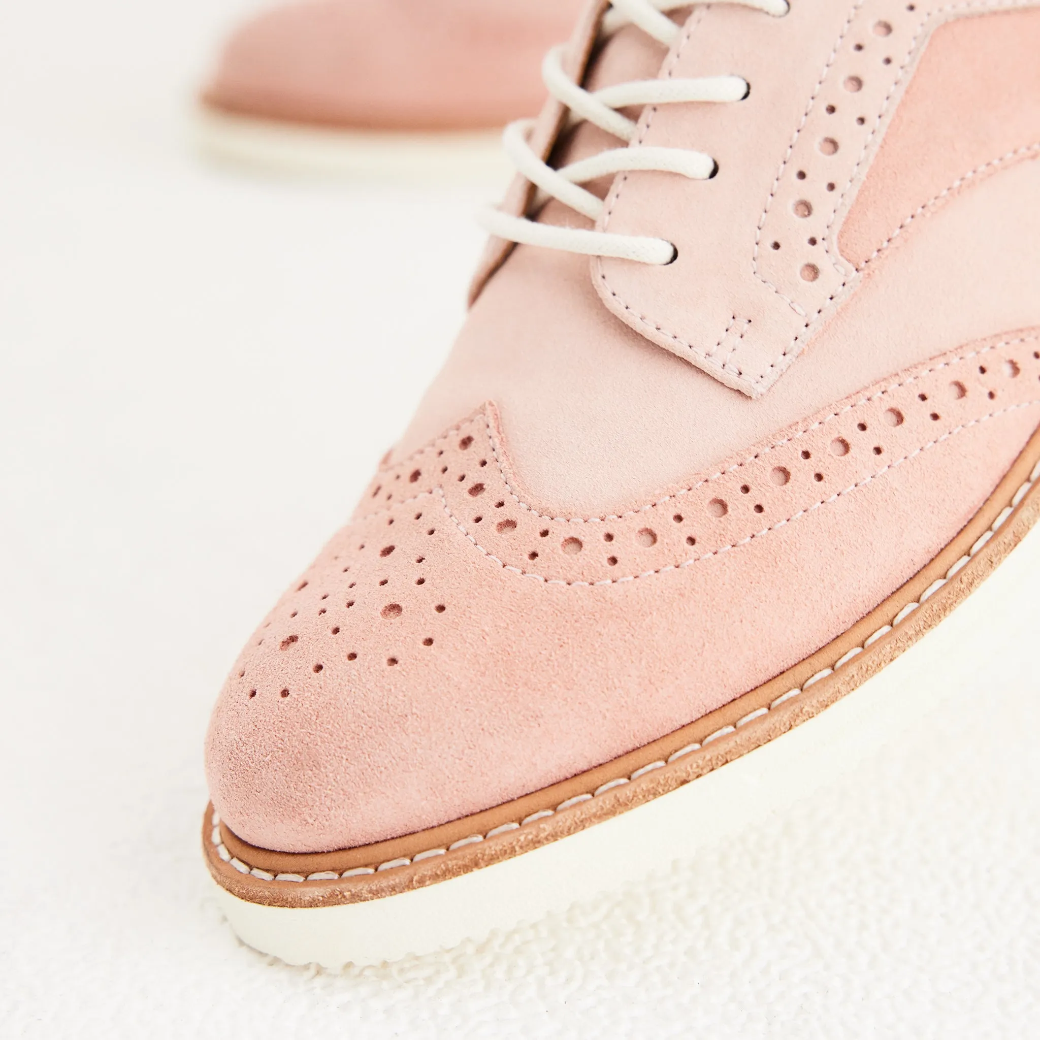 Brogue Rise Blossom