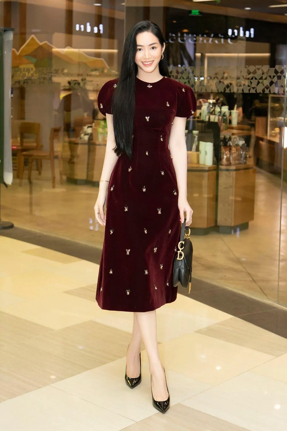 Bryan A-line Puffy Sleeved Velvet Knee-length Dress