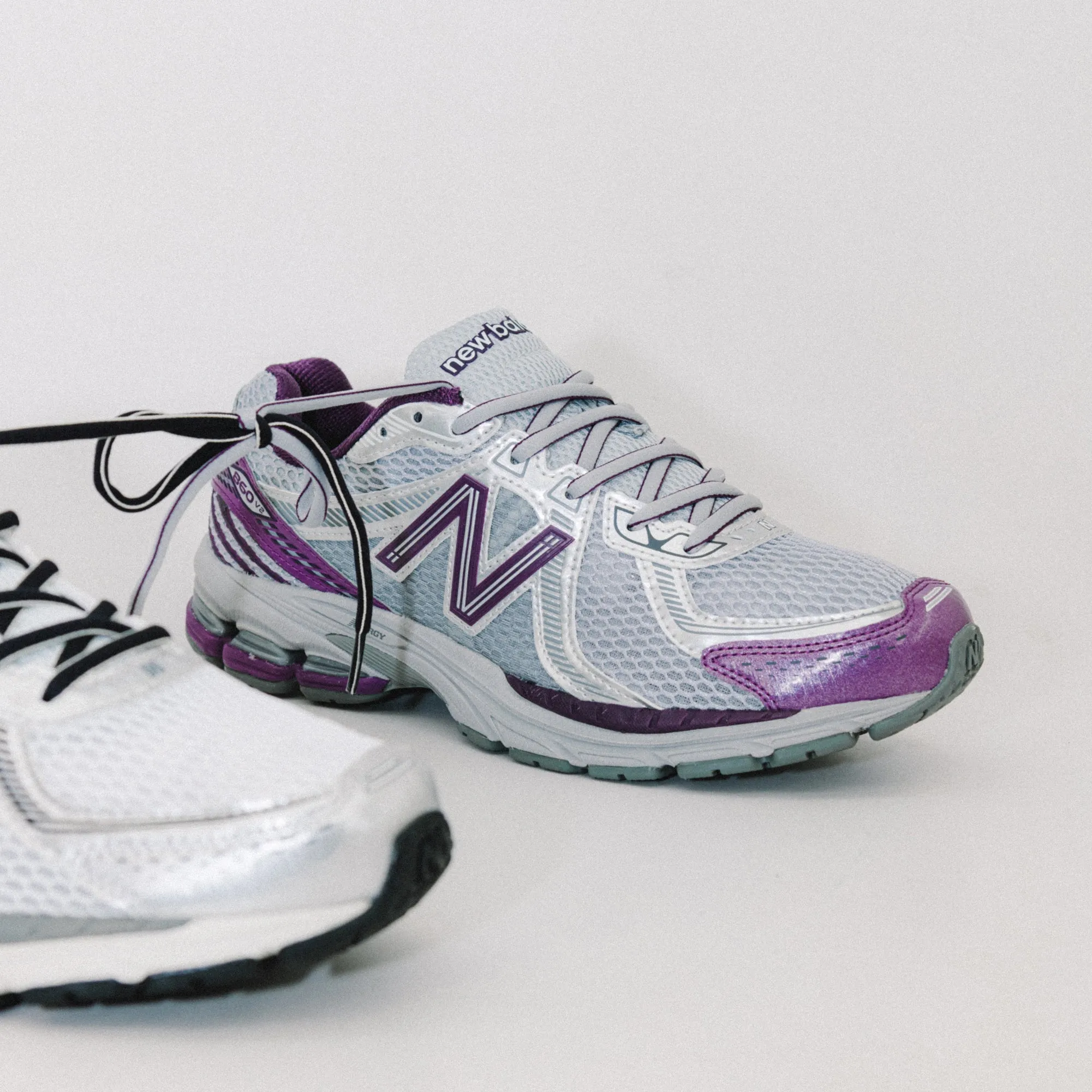 New Balance 860v2 Grey/Purple "Milky Way Pack" ML860PP2