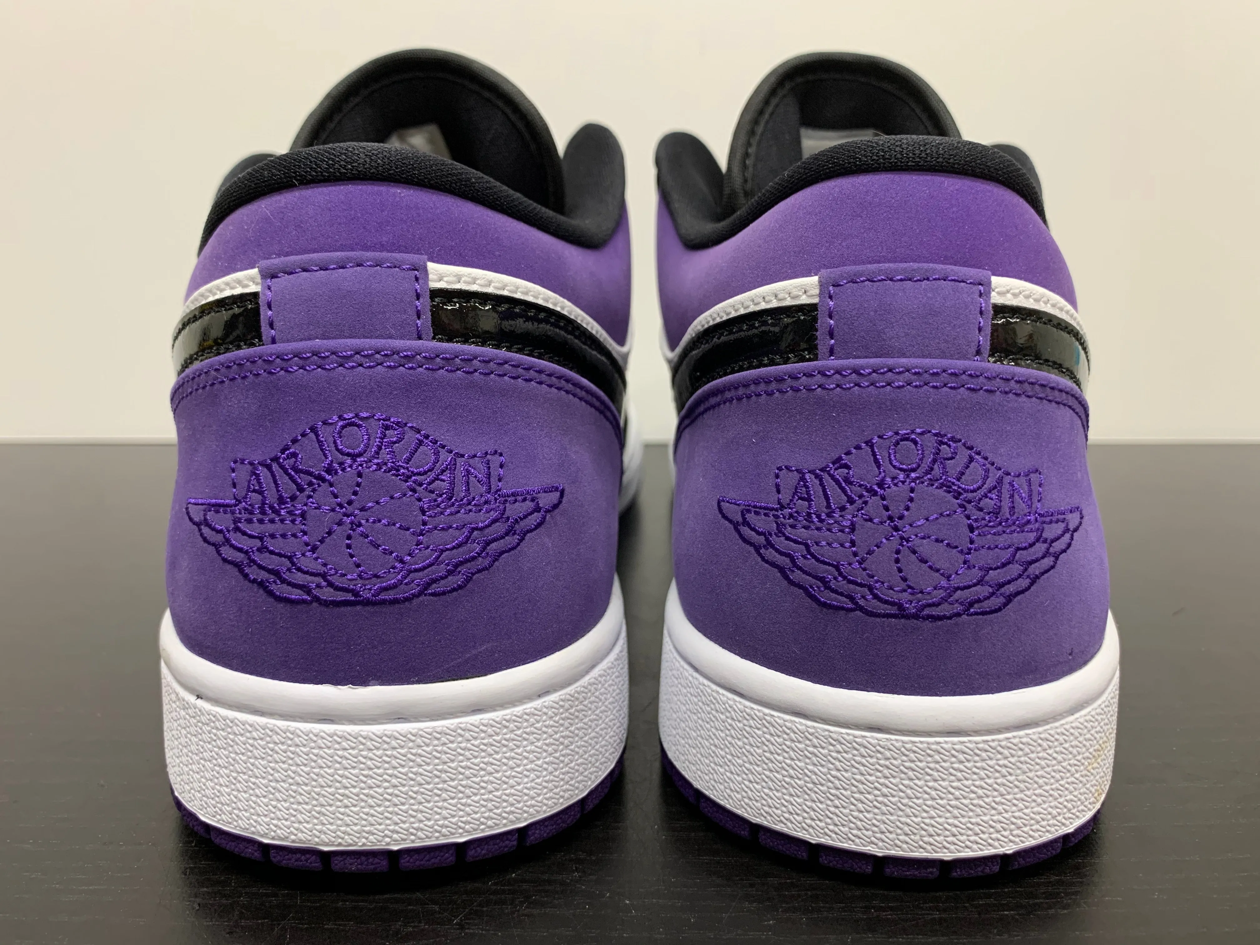 Nike Air Jordan 1 Low Court Purple