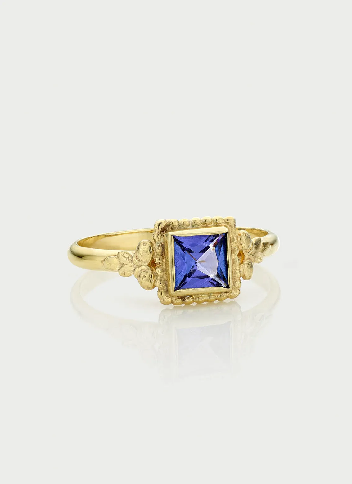 Senda tanzanite ring 14k gold