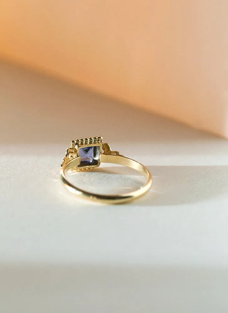 Senda tanzanite ring 14k gold