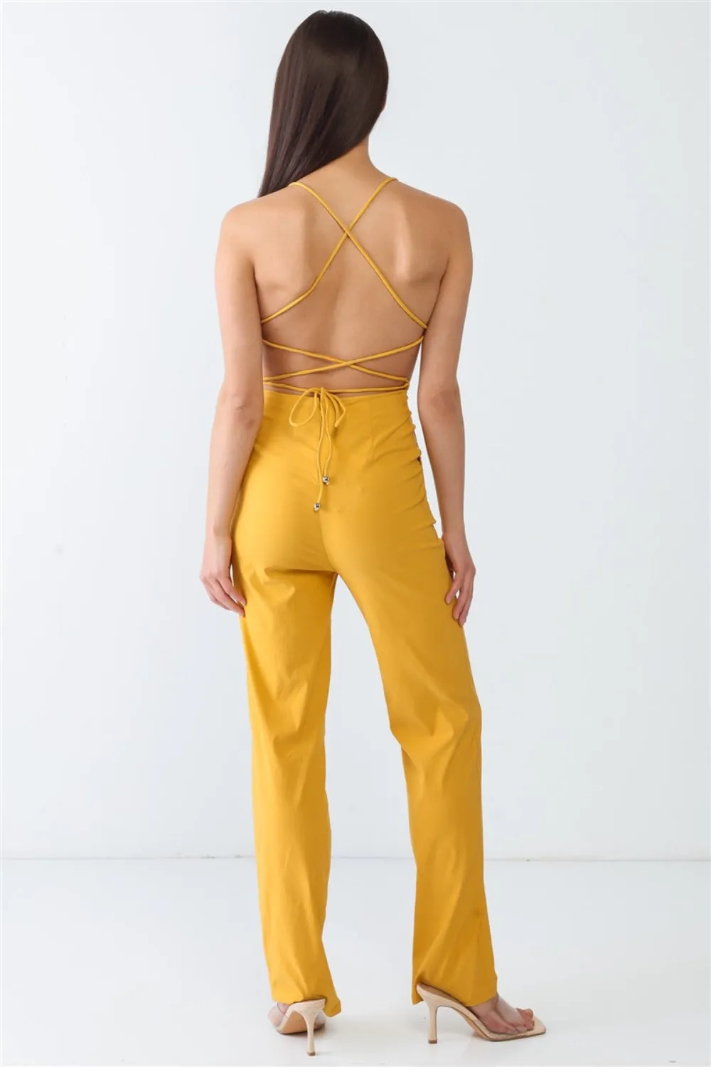 Sunset and Swim – Doreli Group – Rückenfreier, ärmelloser Jumpsuit mit Spaghettiträgern und Bindeband