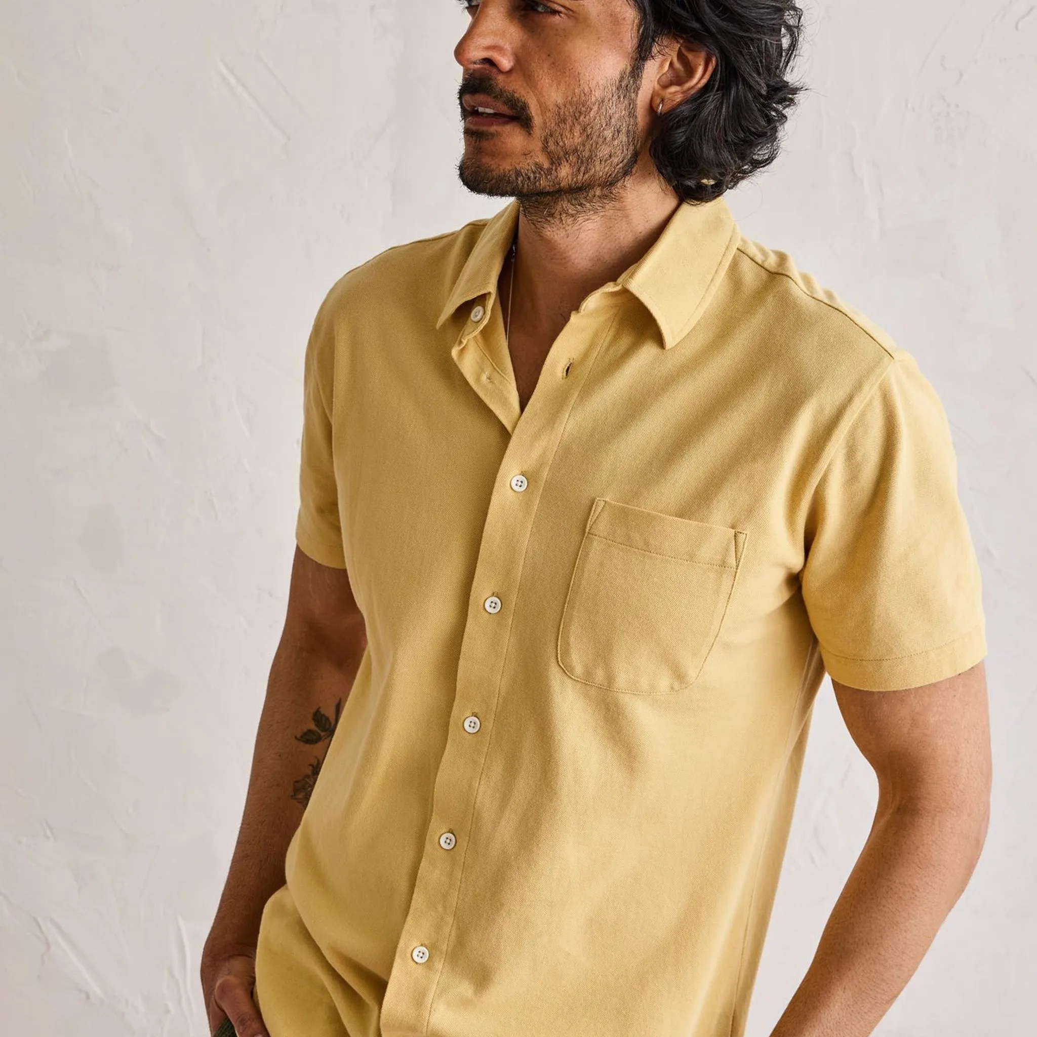 The Short Sleeve California in Oak Pique